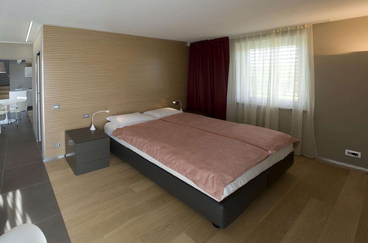 Casa Nelle Vigne Apartment Castiglione Tinella ภายนอก รูปภาพ
