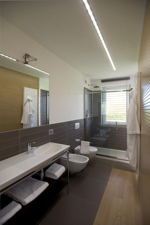 Casa Nelle Vigne Apartment Castiglione Tinella ภายนอก รูปภาพ