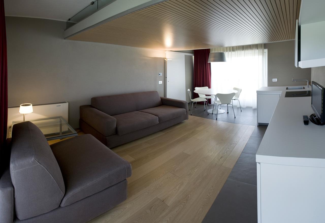 Casa Nelle Vigne Apartment Castiglione Tinella ภายนอก รูปภาพ